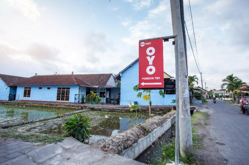 Oyo 1207 Pondok 789 Near Canggu Echo Beach Eksteriør billede